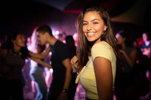 seeing your ex gf at party